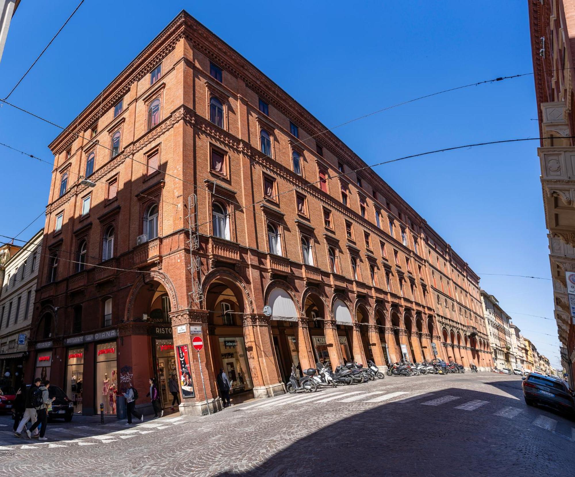 Matildeland Appartamento Centro Storico - Via Indipendenza Μπολόνια Εξωτερικό φωτογραφία